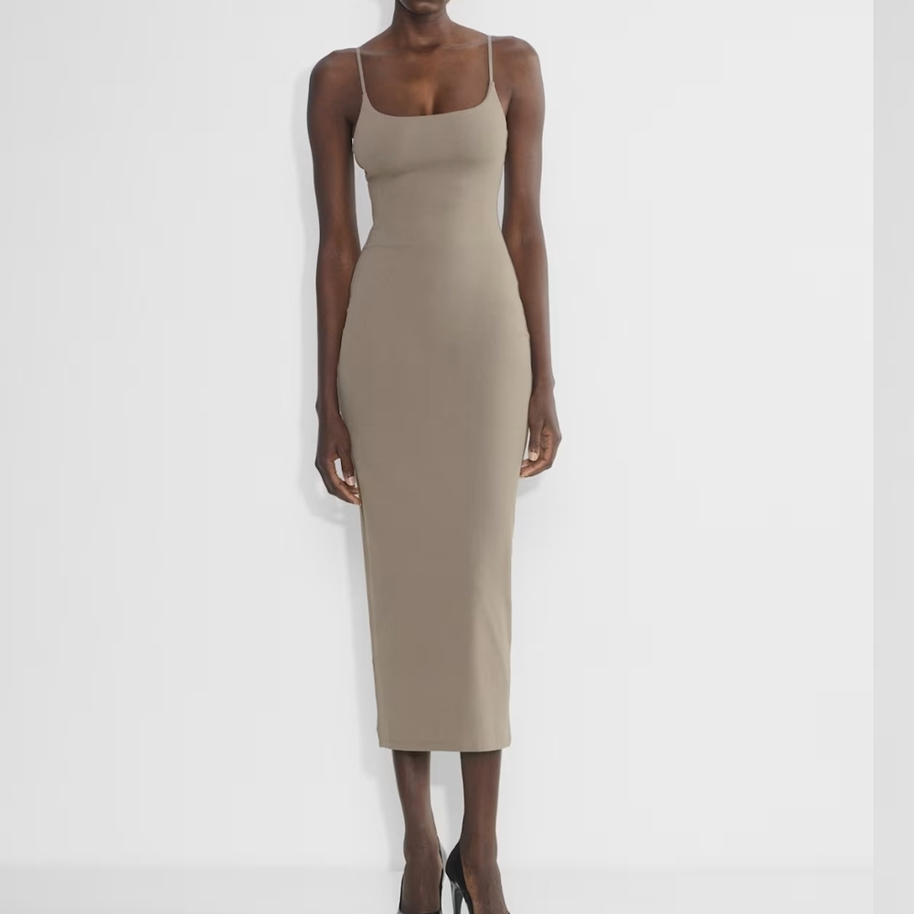 Aritzia Original Contour Cami Dress
